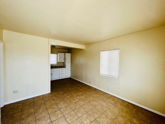 Photo - 2612 Desert St Unit 9
