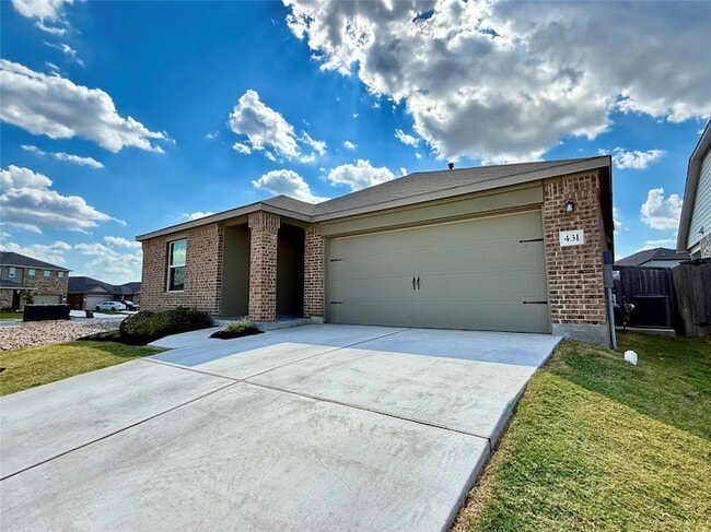 431 Sebring Cir