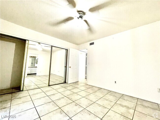 Building Photo - 5086 Jeffreys St Unit 201 Rental