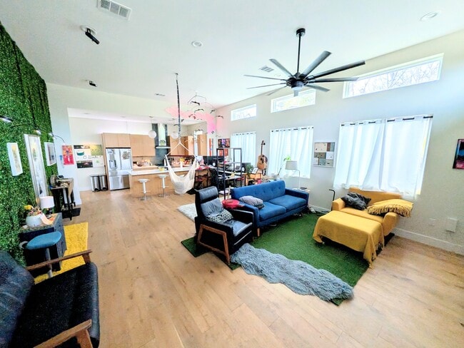 Photo - 1403 S Redondo Dr