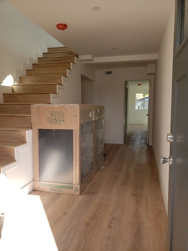 Photo - 79(845) Unit 79(845F)