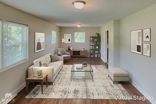 Photo - 5201 Pinebrook Dr