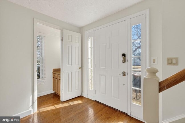 Building Photo - 6178 Morning Glory Rd