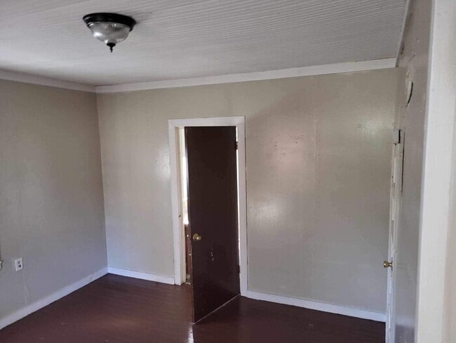 Photo - 1 Bedroom 1 Bathroom Clinton SC