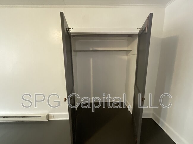 Photo - 2015 Market St Unit 5