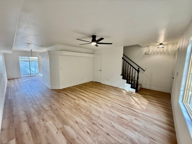 Photo - Remodeled 3-BR Lexington Townhome - End Unit