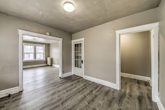 Photo - 4062 S Grand Blvd Condo