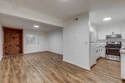 3BR, 3BA -984SF