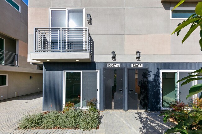 Welcome to The A — Where Luxury Lives!