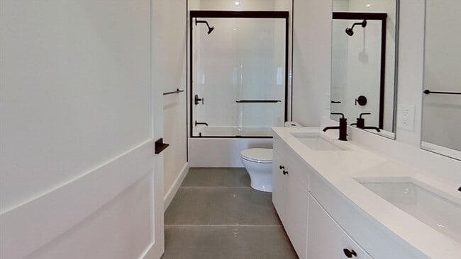 Photo - 16 Highgate St