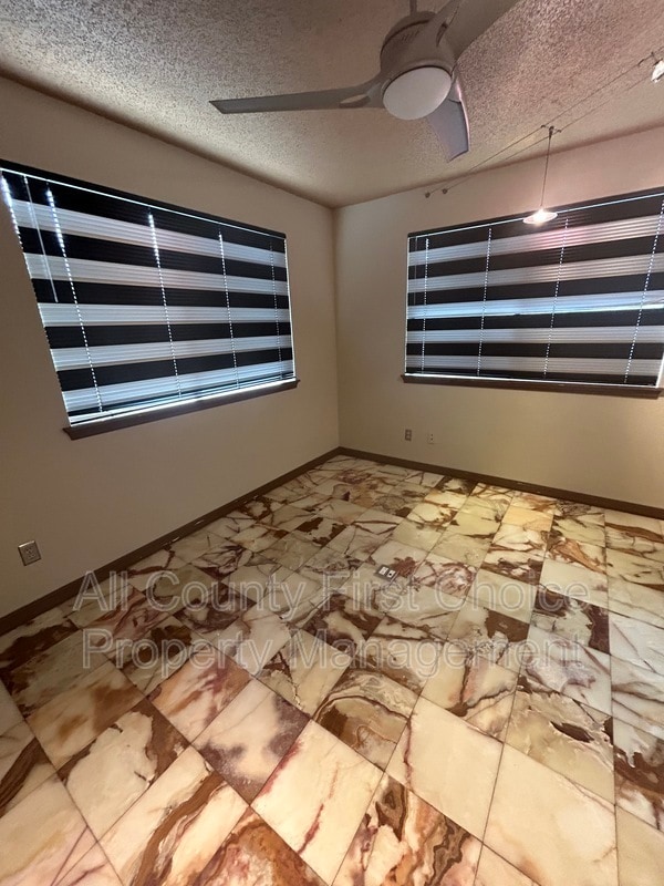 Photo - 9650 Tara Cay Ct