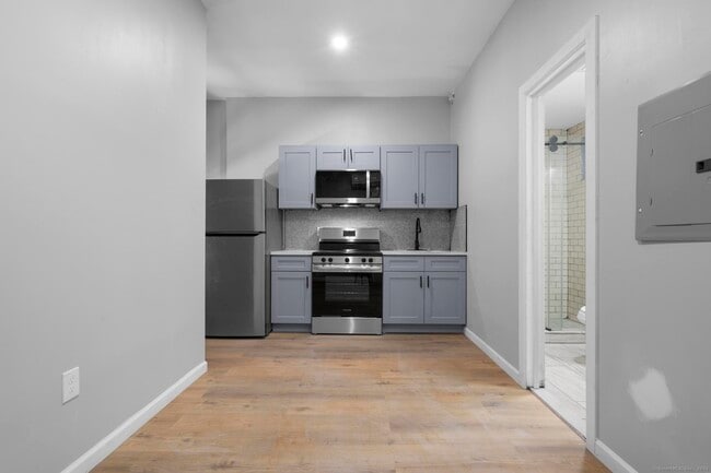 Photo - 140 Grand St Unidad 2C