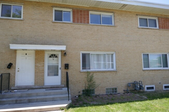 Photo - 5 E Judith Ann Dr