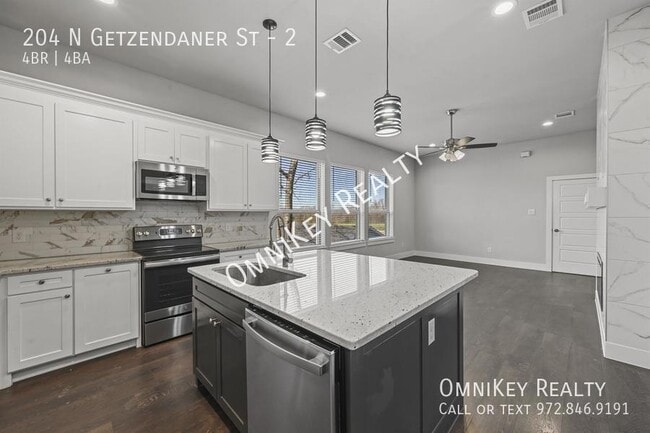 Photo - 204 N Getzendaner St Unit 2