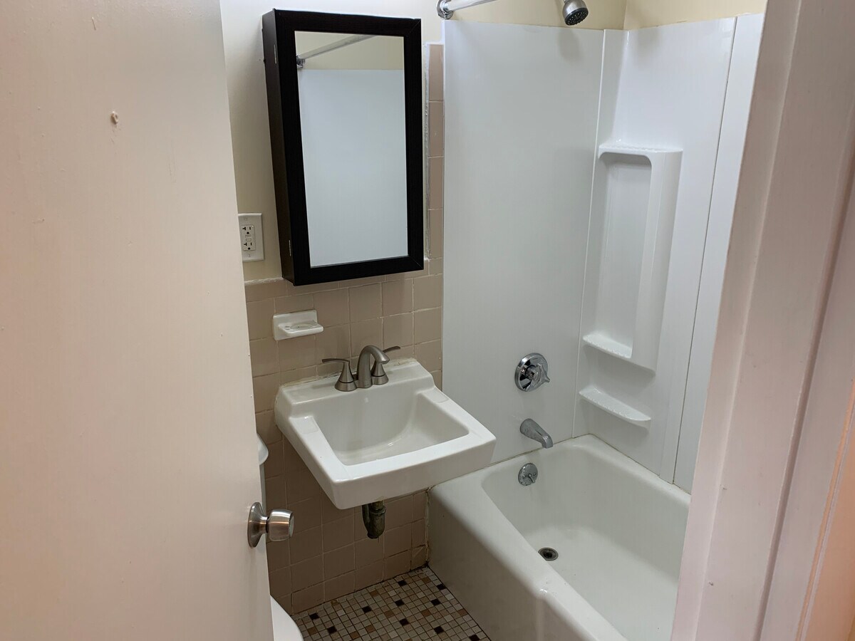 Photo - 41 Symphony Rd Unit 28