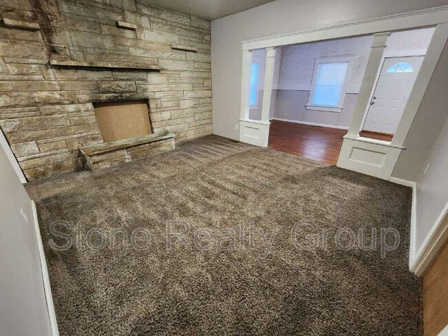 Photo - 1655 2nd Ave