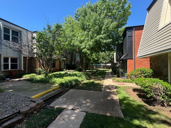 Photo - $500 OFF MOVE IN SPECIAL | Cozy Townhome in Quail Creek 2/2.5/2 Car Garage