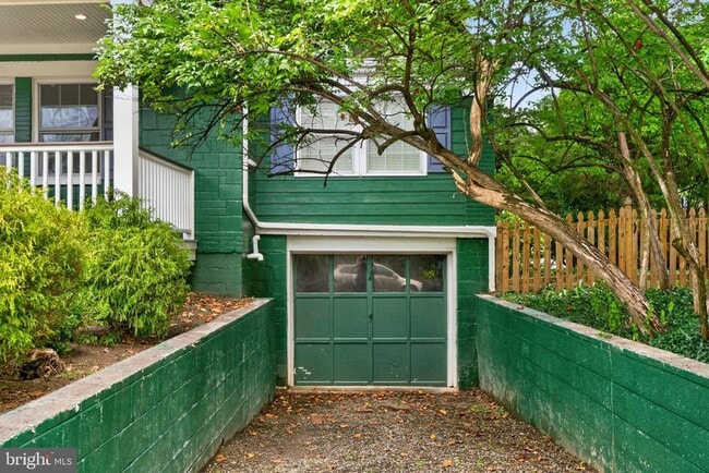 Photo - 2227 N Lexington St