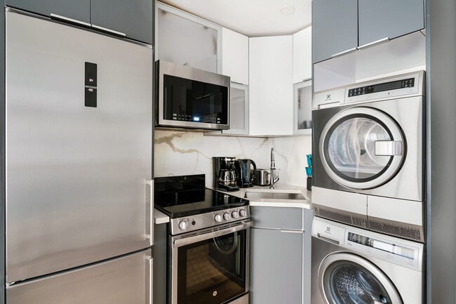 Photo - 244 E 75th St Unit FL2-ID1021827P