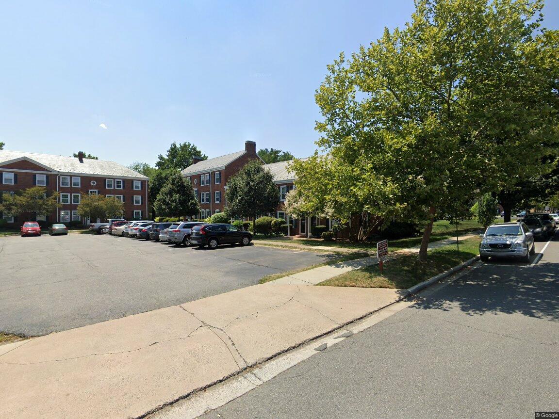 Photo - 3068 S Abingdon St