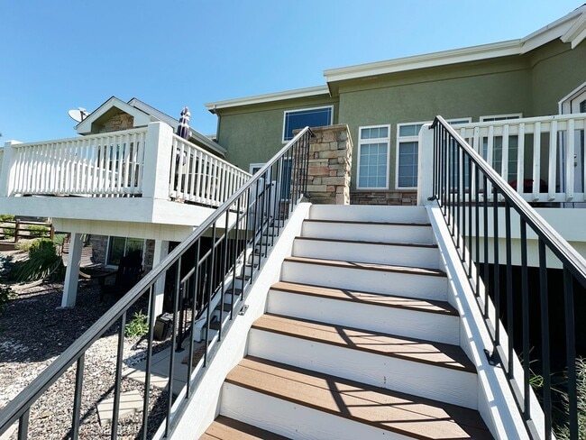 Photo - Bright, Spacious 2-Bedroom Home in Aurora with Room to Grow