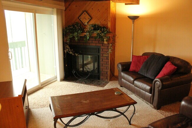 Photo - Treehouse Condo- 2 Bedroom/2 Bath Unit wit...