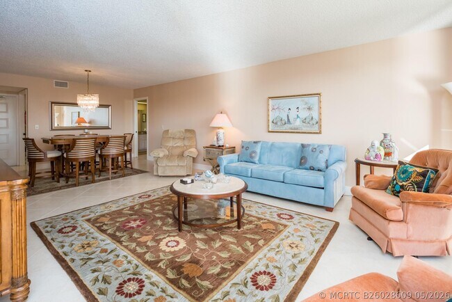 Photo - 5188 Woodland Lakes Dr Unit 335