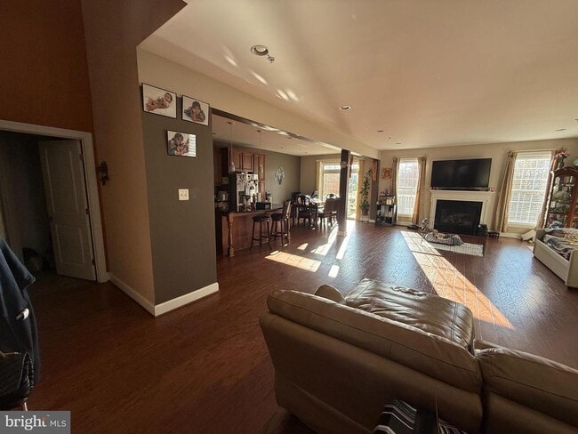 Building Photo - 2720 Cheekwood Cir