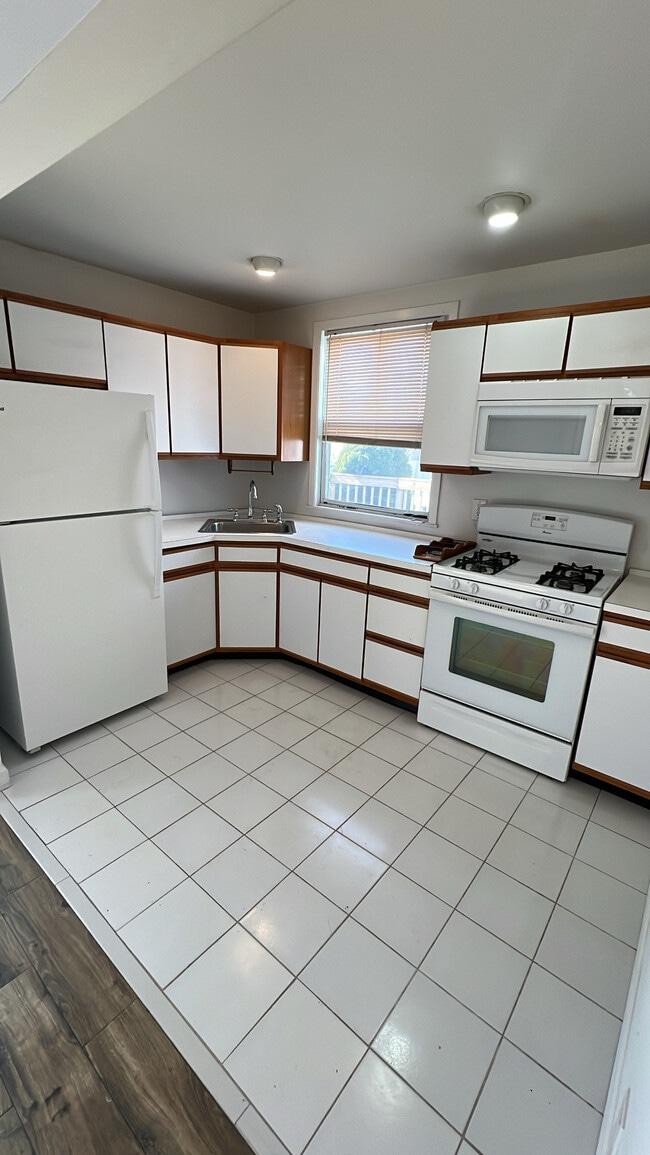 Photo - 1435 14th St Unit 2