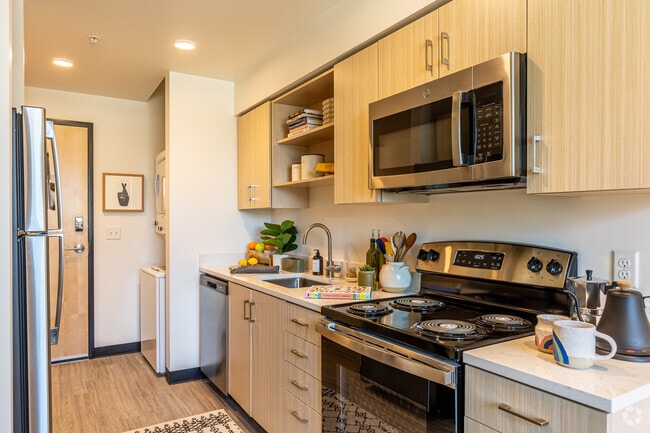 0BR, 1BA - 350SF