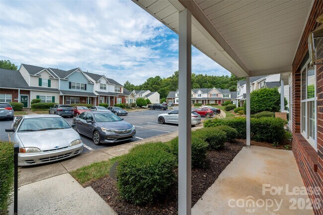 1841 Birch Heights Ct