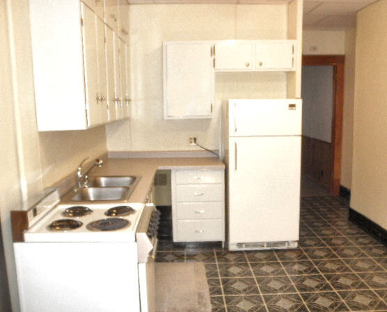 Building Photo - 26 Main St S Unit 1