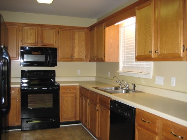 Photo - 3110 Overhill Ct