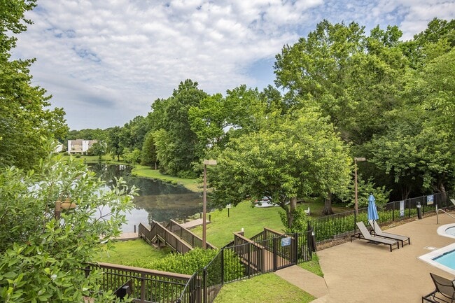 Wilde Lake Apartments
