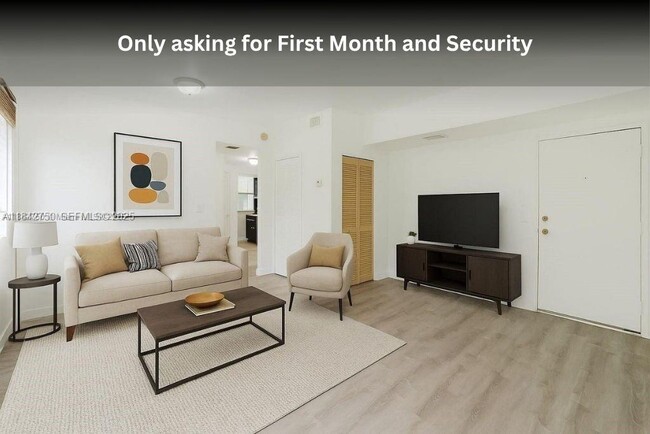 Building Photo - 109 NW 6th Ave Unit 6