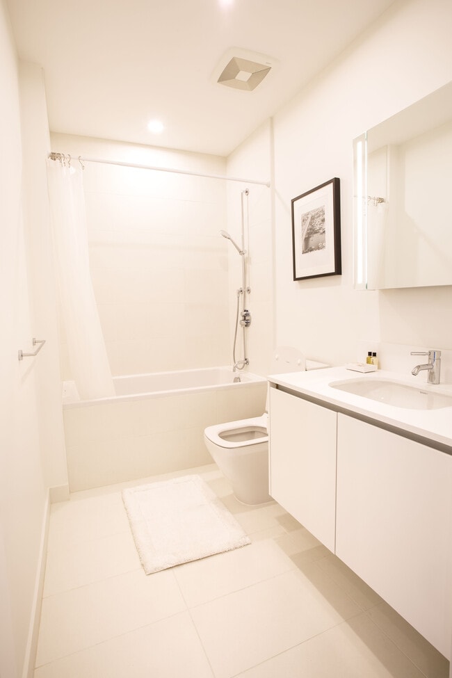 Photo - Vancouver House