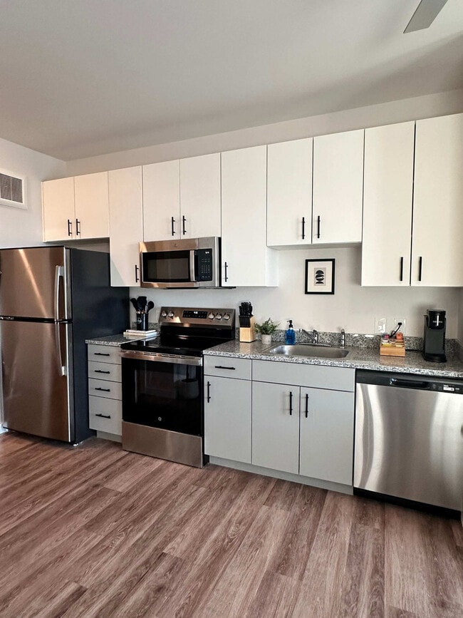 Photo - 1001 Marshall Ave Unit SI FL1-ID1261722P