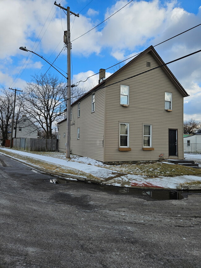 Photo - 3137 W 105th St Apartments Unit downstairs