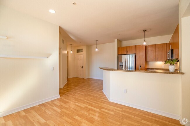 Building Photo - Stylish and Spacious Corner Unit with Mode... Rental