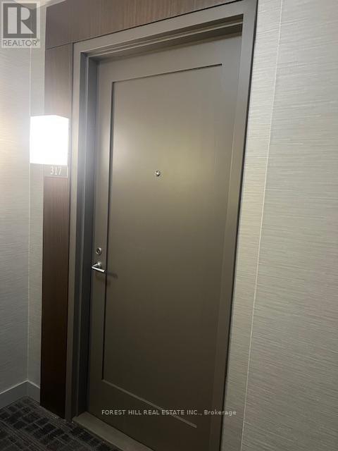 Photo - 310 Tweedsmuir Ave