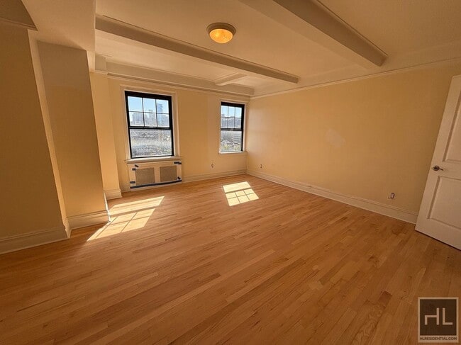 Photo - Christopher Street Unit 14D