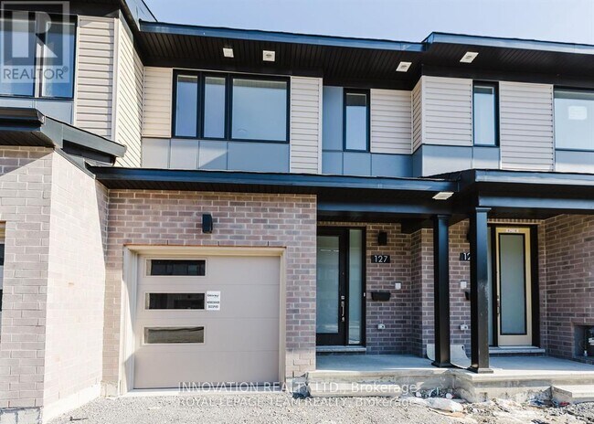 Photo - 127 Succession Ct