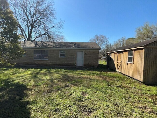 Photo - 224 Stuart St