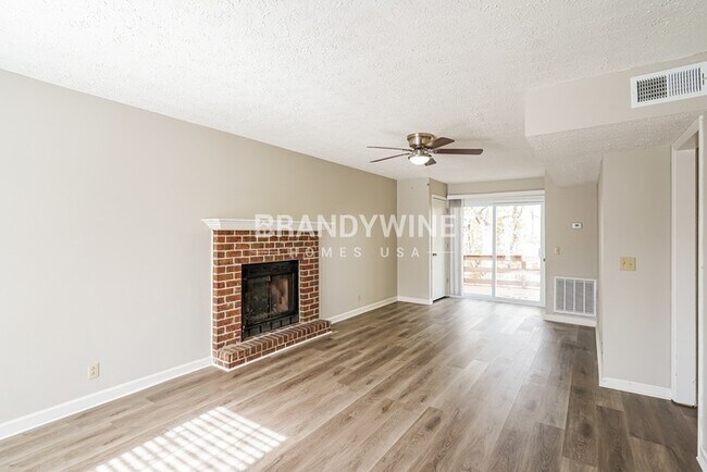 Photo - 924 Ilawood Dr