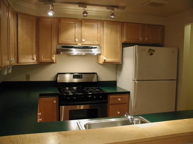 Photo - 309 N 37th St Unidad First floor