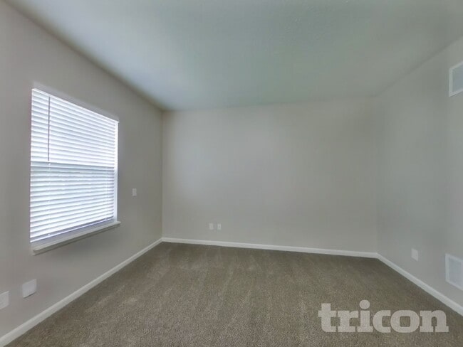 Photo - 2320 Hanover Rd