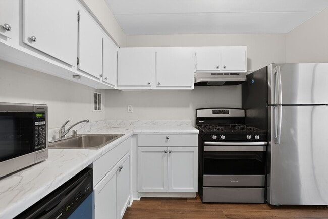 Photo - 5703 Indian Ct Unit 15