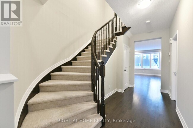 Photo - 630 Eagle Crest Heights