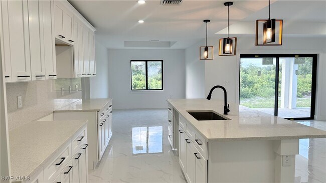 Building Photo - 4105 East 15th Street Rental