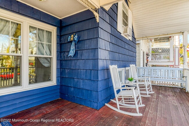 Photo - 42 Abbott Ave